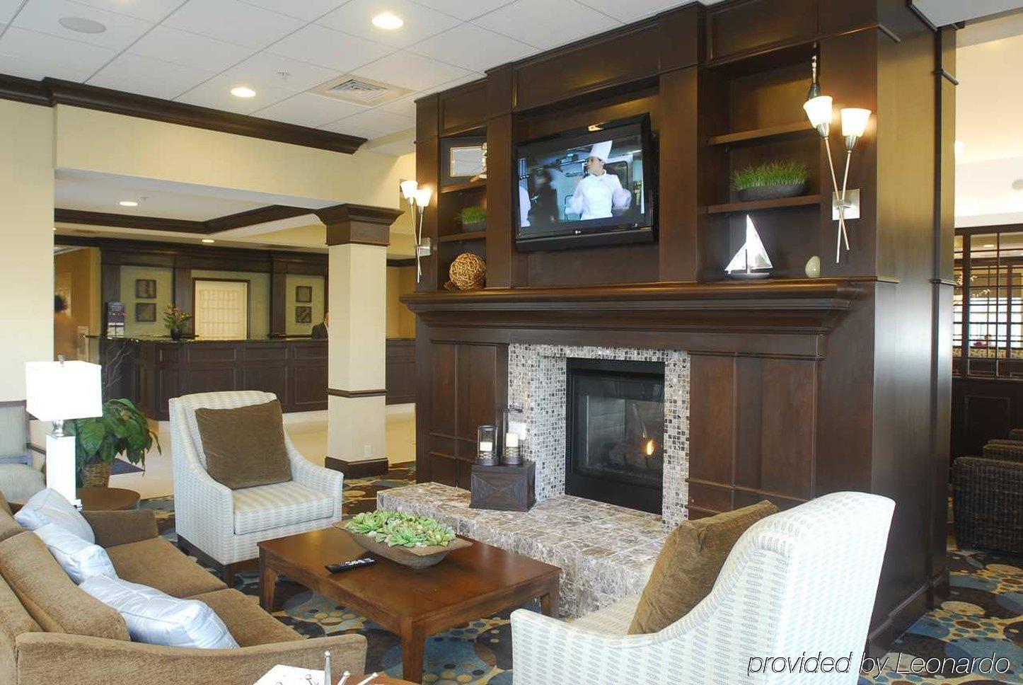 Hilton Garden Inn Hampton Coliseum Central Exteriör bild
