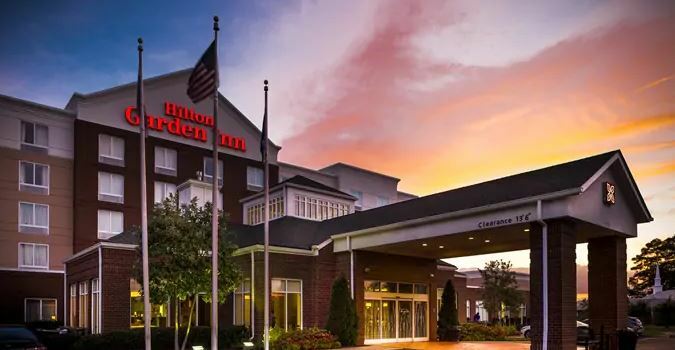 Hilton Garden Inn Hampton Coliseum Central Exteriör bild